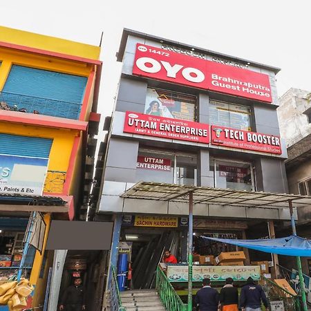 Oyo 14472 Brahmaputra Guest House Гувахати Экстерьер фото