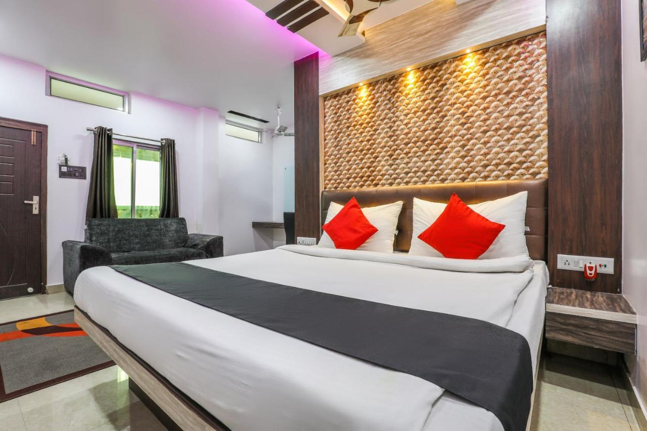 Oyo 14472 Brahmaputra Guest House Гувахати Экстерьер фото